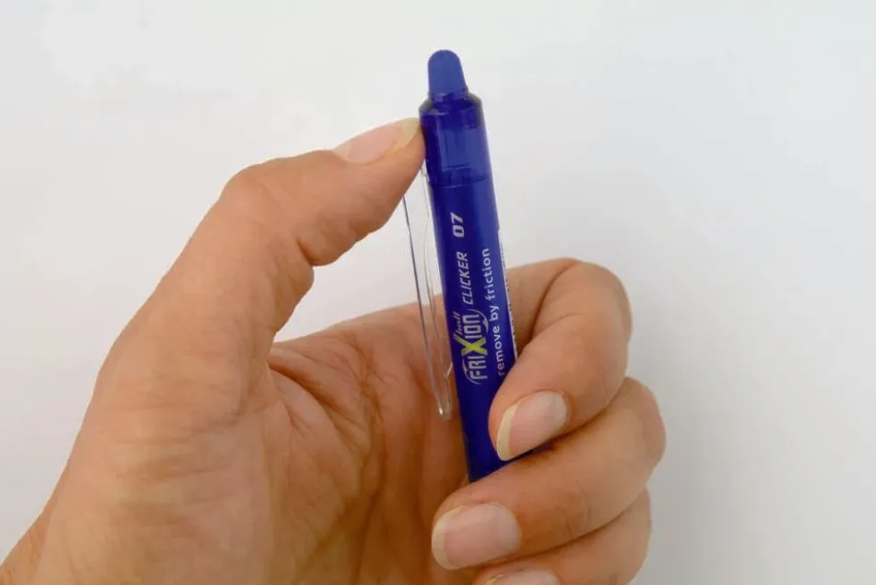 Ball-liner Pilot frixion clicker 07 sort/blå