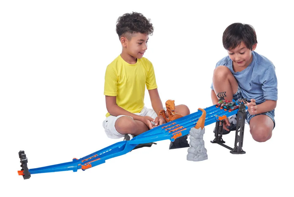 Metal Machines S1 Playset - 4 Lane Madness