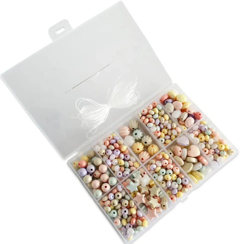Perler æske pastel/former ass farver inkl. nål/tråd