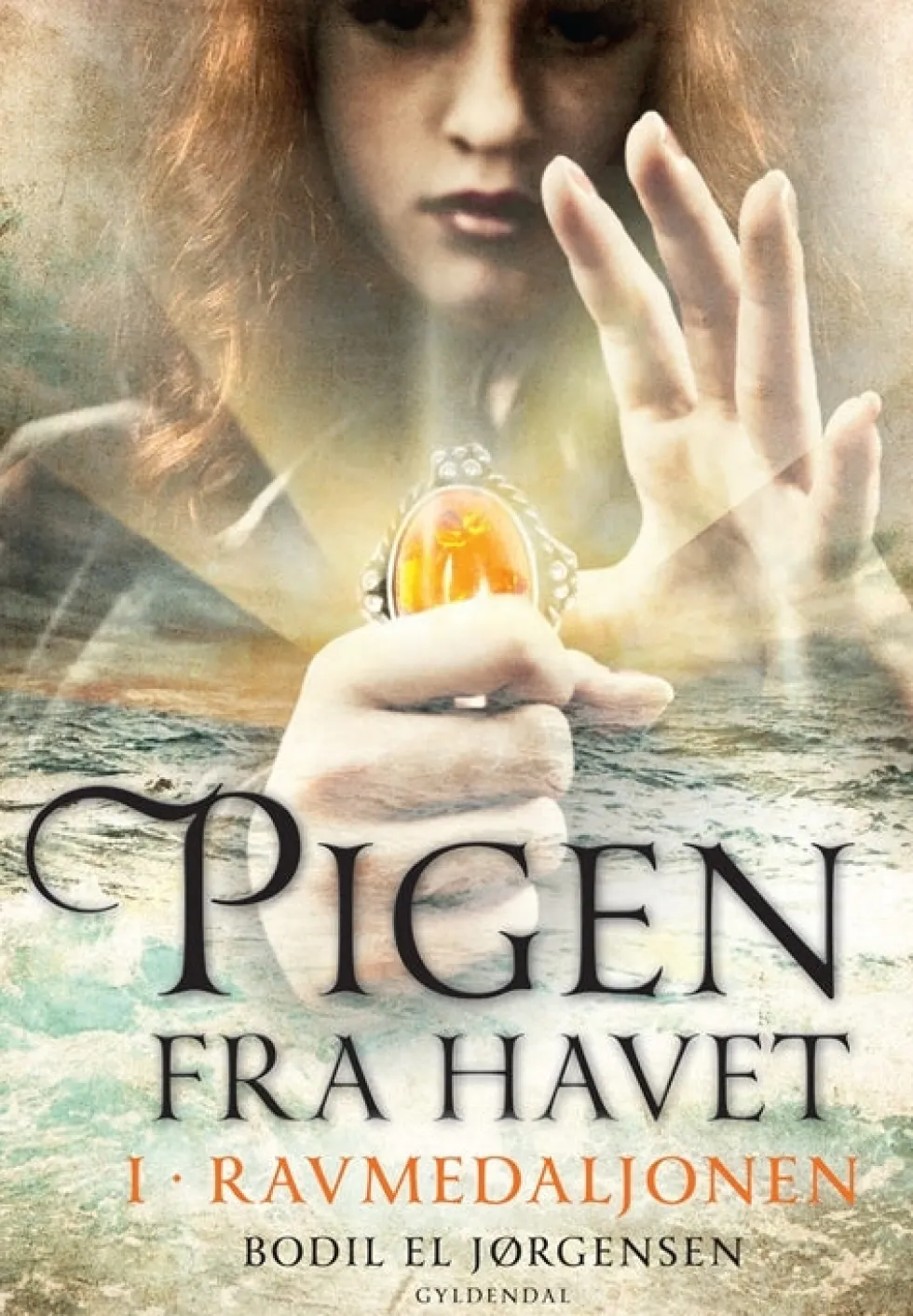 Pigen fra havet 1 - Ravmedaljonen