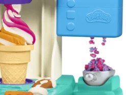 Play-Doh Rainbow Swirl Ice Cream Playset