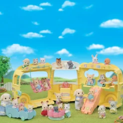 SYLVANIAN FAMILIES Regnbue Sjov Børnehave Bus